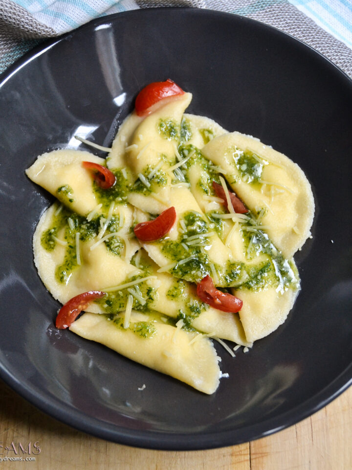 How to make perfect handmade Ravioli (complete step-by-step guide ...