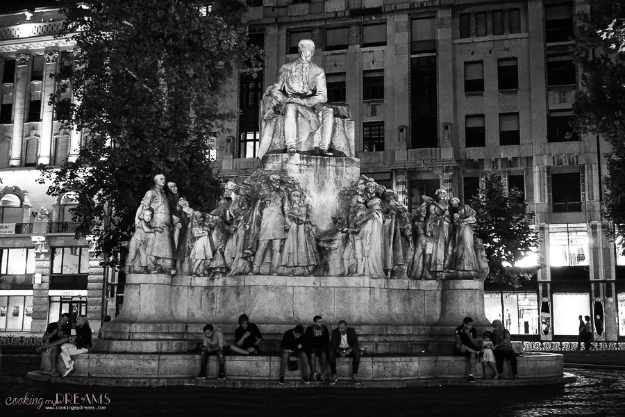 statue in Budapest at night, black and white