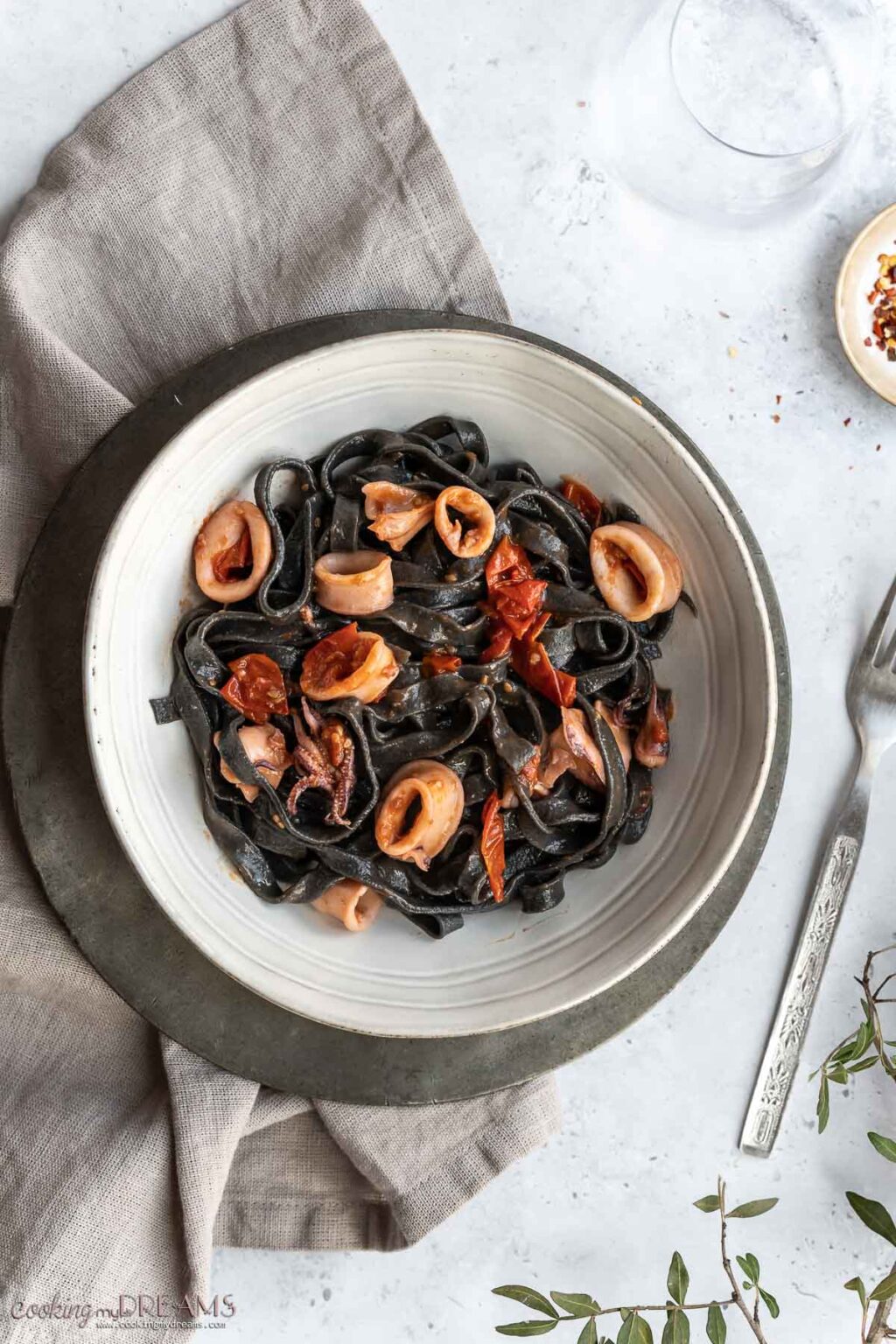 Homemade Squid Ink Pasta With Squids And Tomatoes Cooking My Dreams 