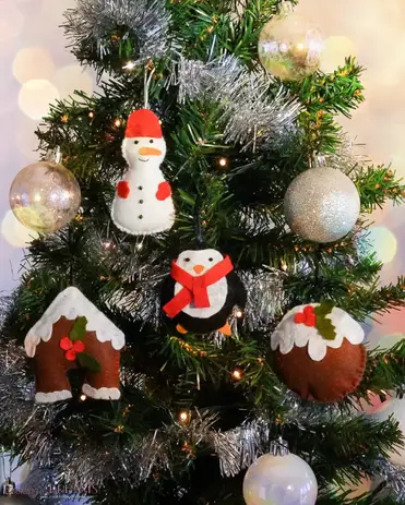 Felt Christmas Pudding Tree Decoration 