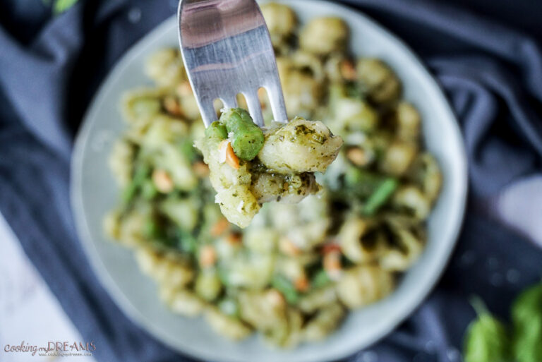 Pasta with Pesto, Green Beans and Potatoes Cooking My Dreams