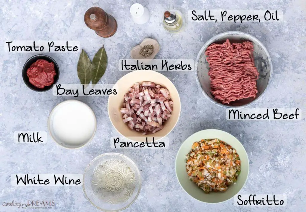ingredients to make bolognese sauce
