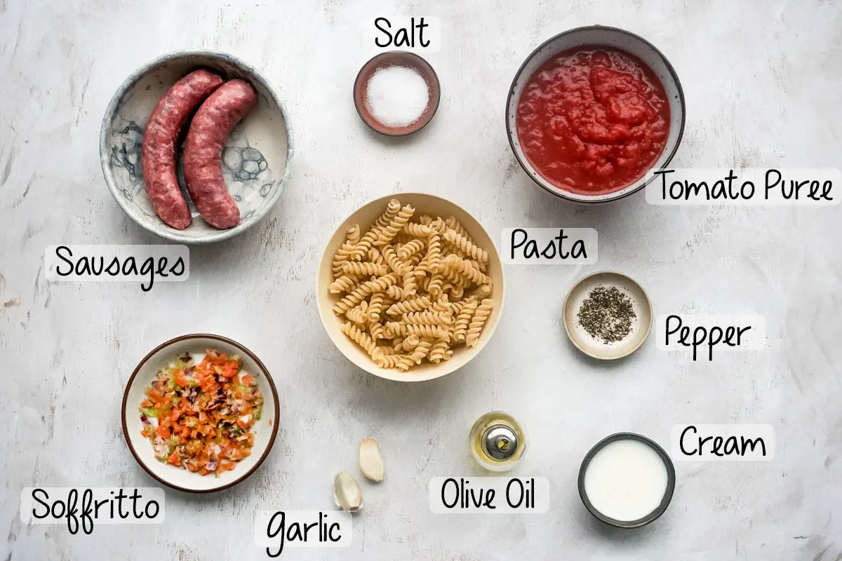 ingredients to make sausage pasta